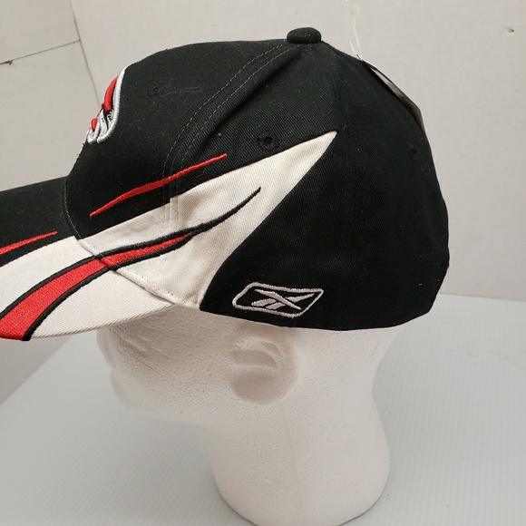 Atlanta Falcons Reebok hat - Picture 2 of 4